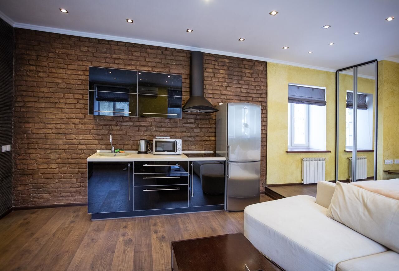 Апартаменты Apartments on Andriyivskyy Descent ·SELF CHECK IN Киев-17