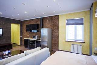 Апартаменты Apartments on Andriyivskyy Descent ·SELF CHECK IN Киев Апартаменты-студио-15